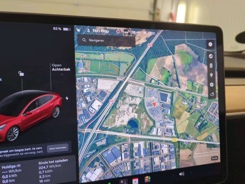 Tesla Model 3 Standard RWD Plus [ LFP-ACCU+TREKHAAK+19'' LMV+AUTOPILOT+60 kWh+PREMIUM AUDIO ] 16