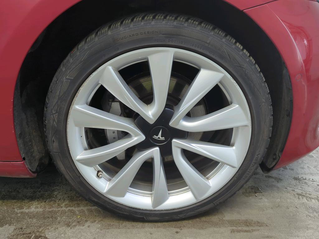 Tesla Model 3 Standard RWD Plus [ LFP-ACCU+TREKHAAK+19'' LMV+AUTOPILOT+60 kWh+PREMIUM AUDIO ] 12