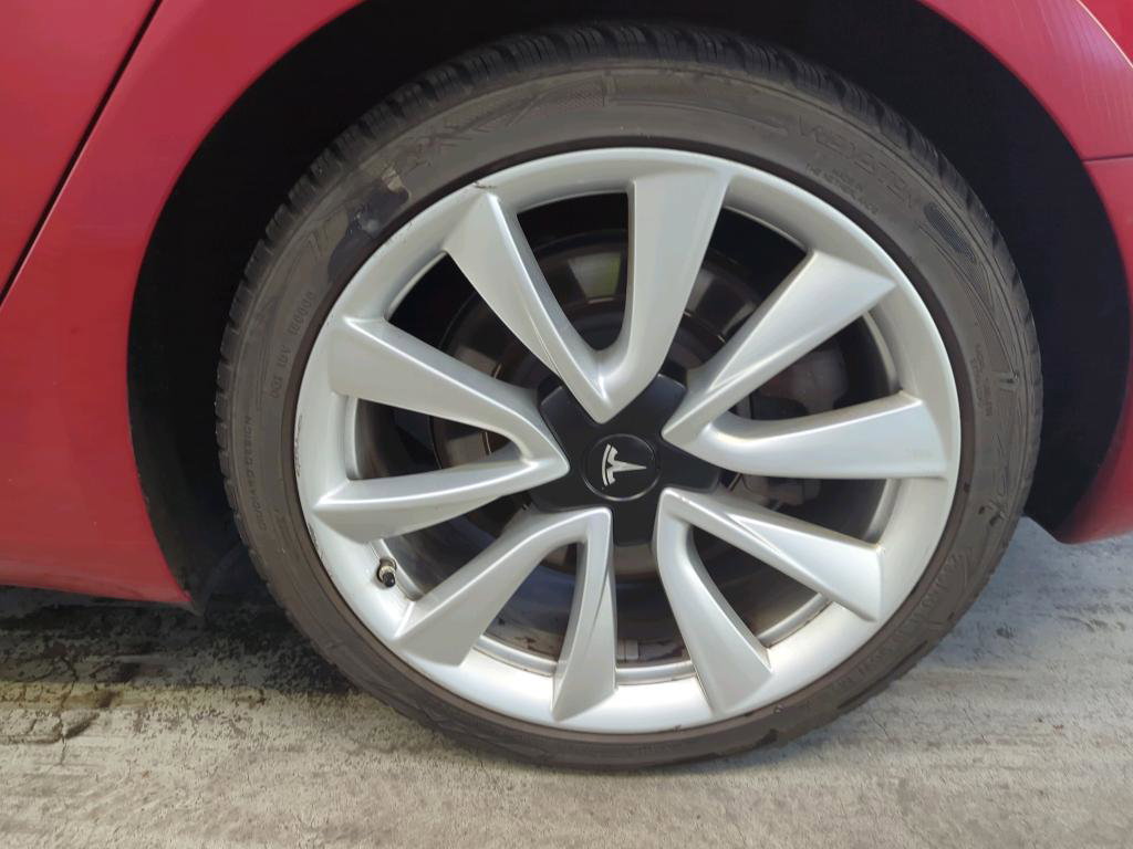 Tesla Model 3 Standard RWD Plus [ LFP-ACCU+TREKHAAK+19'' LMV+AUTOPILOT+60 kWh+PREMIUM AUDIO ] 13