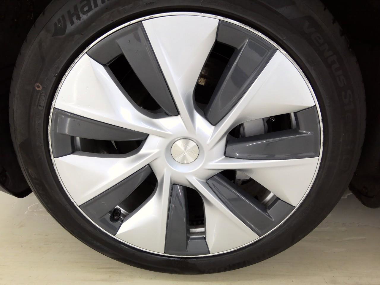 Tesla Model Y Standard RWD Plus 351pk 92.6% SoH AMD RYZEN [ LFP ACCU+AUTOPILOT+19 INCH+PREMIUM AUDIO ] 14