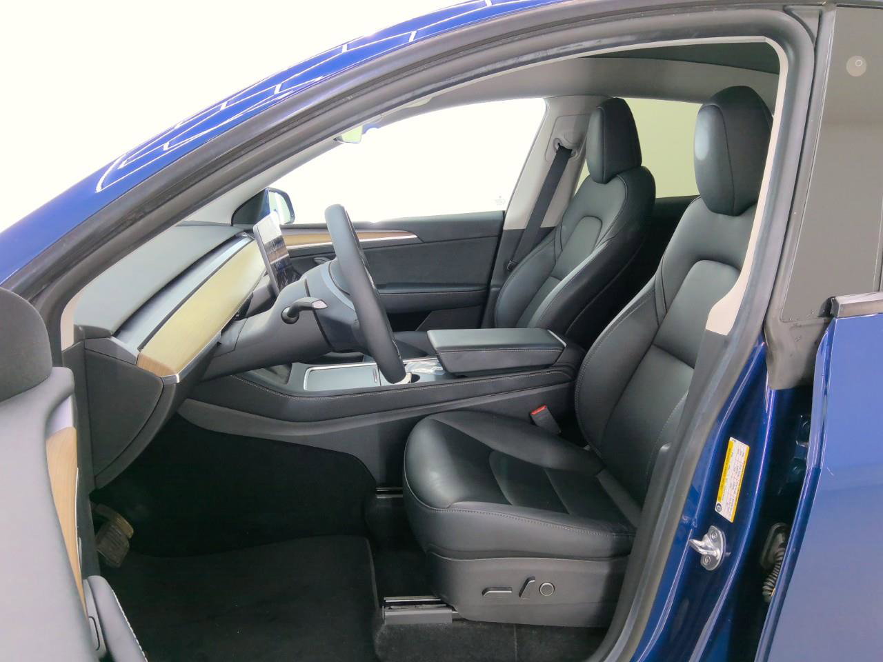 Tesla Model Y Standard RWD Plus 351pk 92.6% SoH AMD RYZEN [ LFP ACCU+AUTOPILOT+19 INCH+PREMIUM AUDIO ] 8