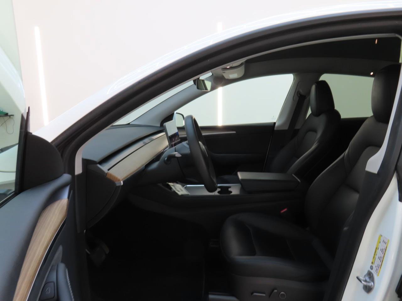 Tesla Model Y Standard RWD Plus 351pk 92.2% SoH AMD RYZEN [ TREKHAAK+LFP ACCU+AUTOPILOT+19 INCH+PREMIUM AUDIO ] 11
