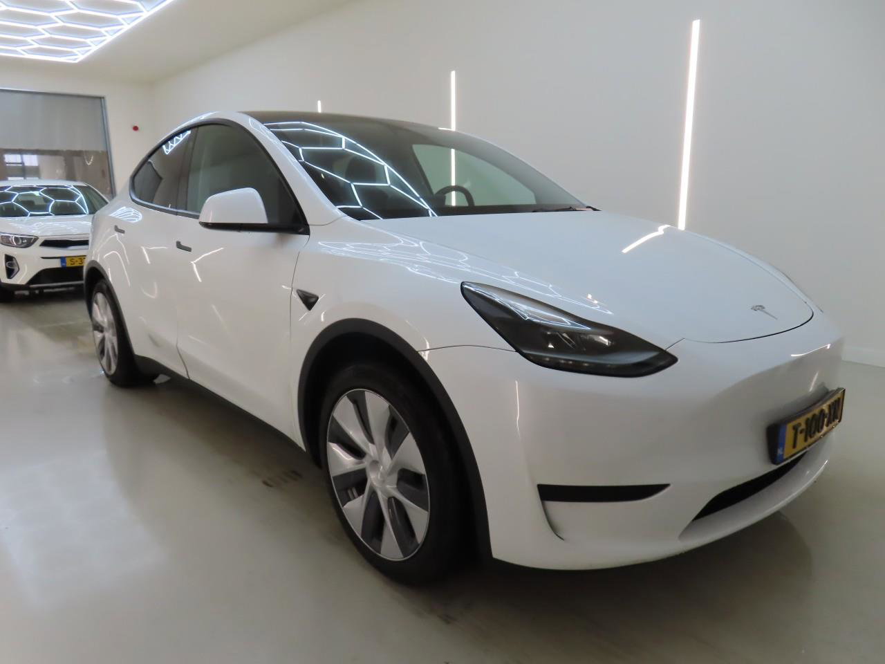 Tesla Model Y Standard RWD Plus 351pk 92.2% SoH AMD RYZEN [ TREKHAAK+LFP ACCU+AUTOPILOT+19 INCH+PREMIUM AUDIO ] 10