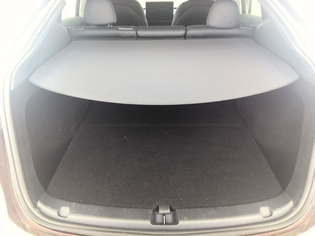 Tesla Model Y Long-Range RWD [ AMD RYZEN+AUTOPILOT+20 INCH+PREMIUM AUDIO ] 9