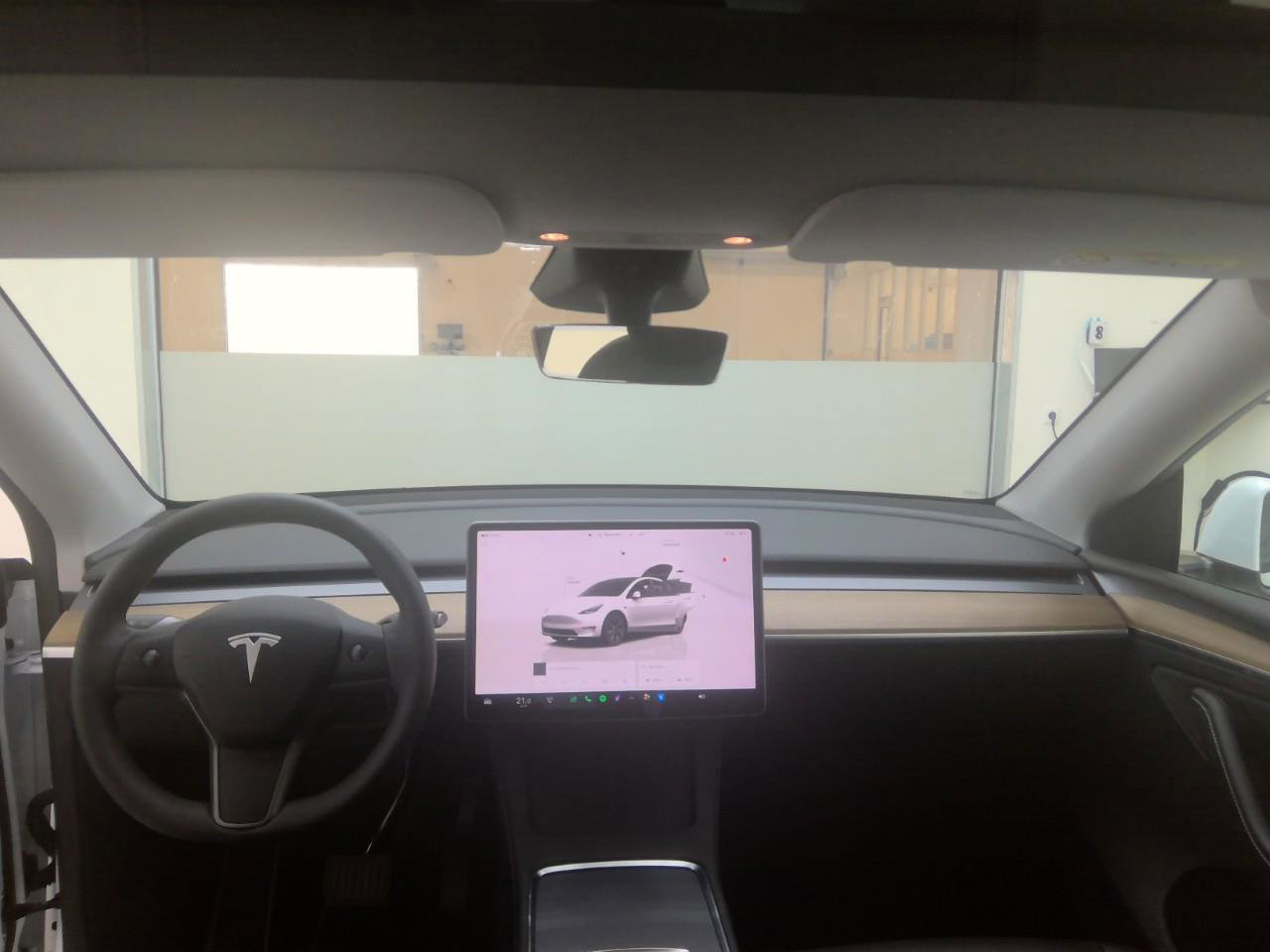 Tesla Model Y Standard RWD Plus 96% SoH [ HW4+AUTOPILOT+19 INCH+PREMIUM AUDIO ] 4