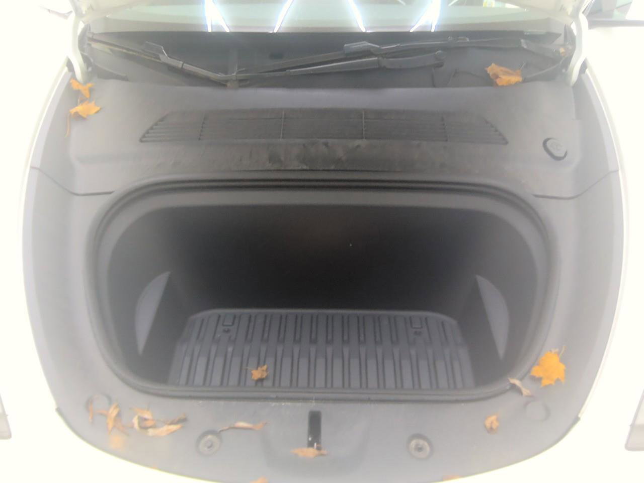 Tesla Model Y Standard RWD Plus 96% SoH [ HW4+AUTOPILOT+19 INCH+PREMIUM AUDIO ] 11
