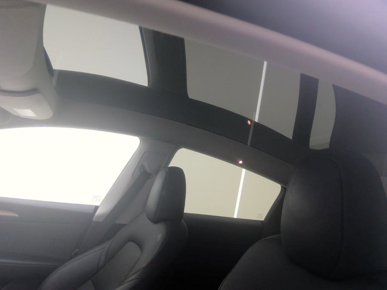 Tesla Model Y Standard RWD Plus 96% SoH [ HW4+AUTOPILOT+19 INCH+PREMIUM AUDIO ] 16