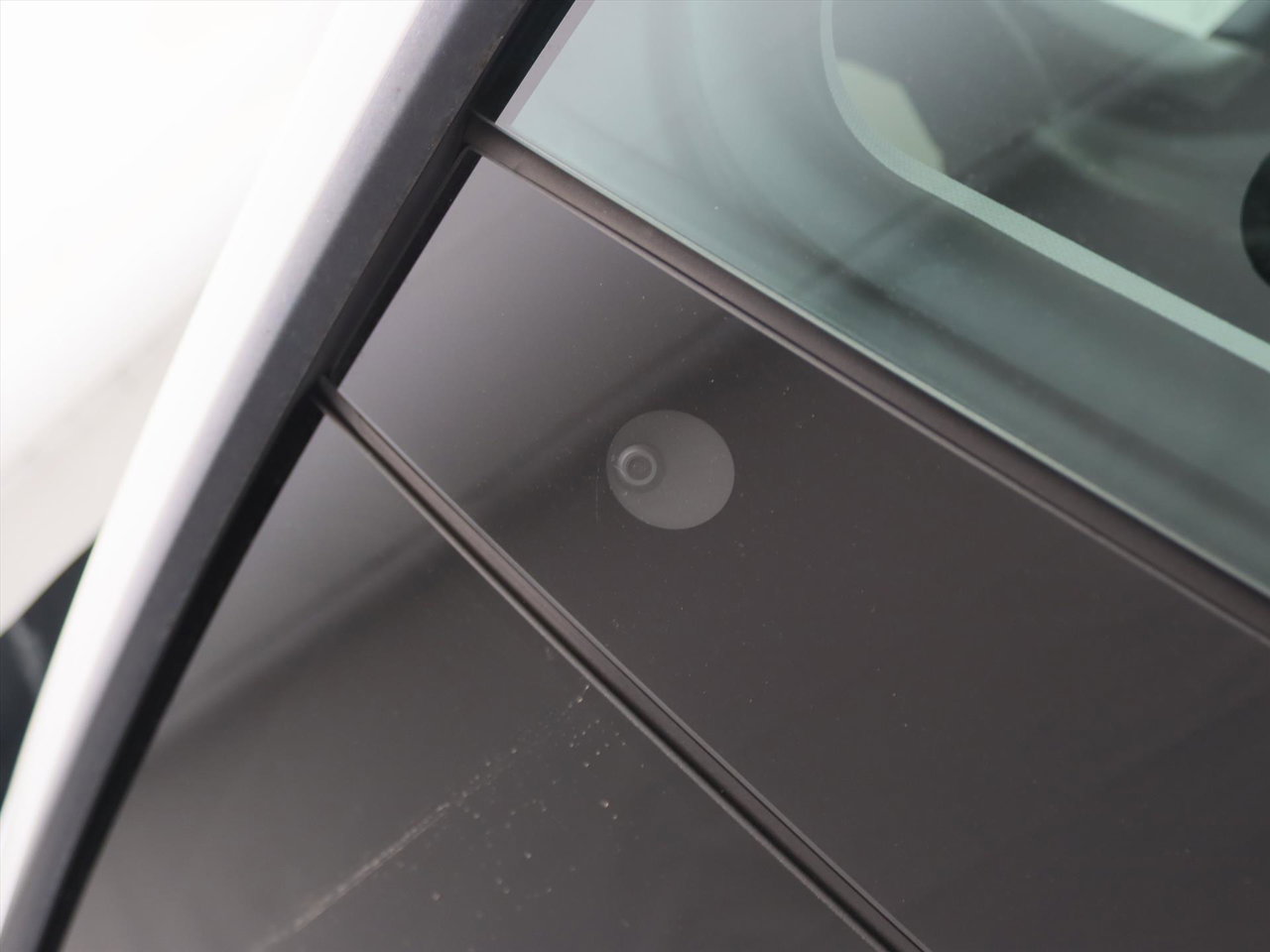 Tesla Model Y Standard RWD Plus 351pk 90,9% SoH [ TREKHAAK+LFP ACCU+AUTOPILOT+20 INCH+PREMIUM AUDIO ] 13
