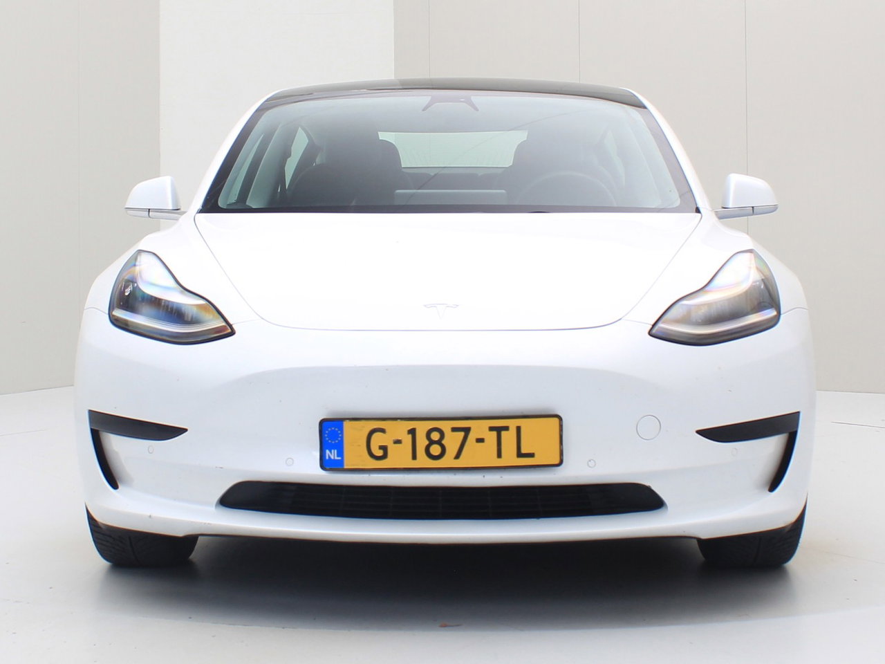 Tesla Model 3 Standard RWD Plus [ AUTOPILOT+60 kWh+PREMIUM AUDIO ] 5