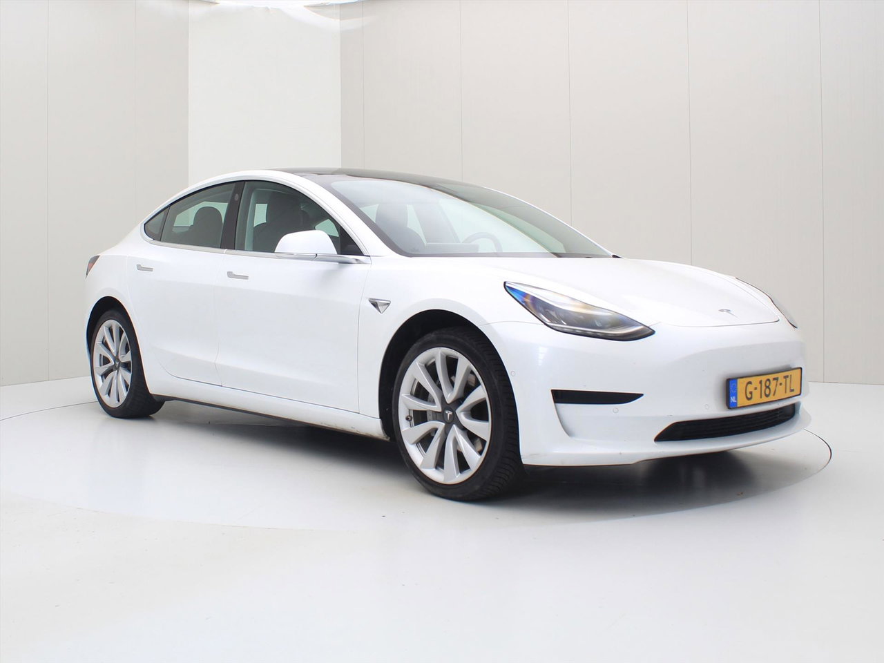 Tesla Model 3 Standard RWD Plus [ AUTOPILOT+60 kWh+PREMIUM AUDIO ] 4