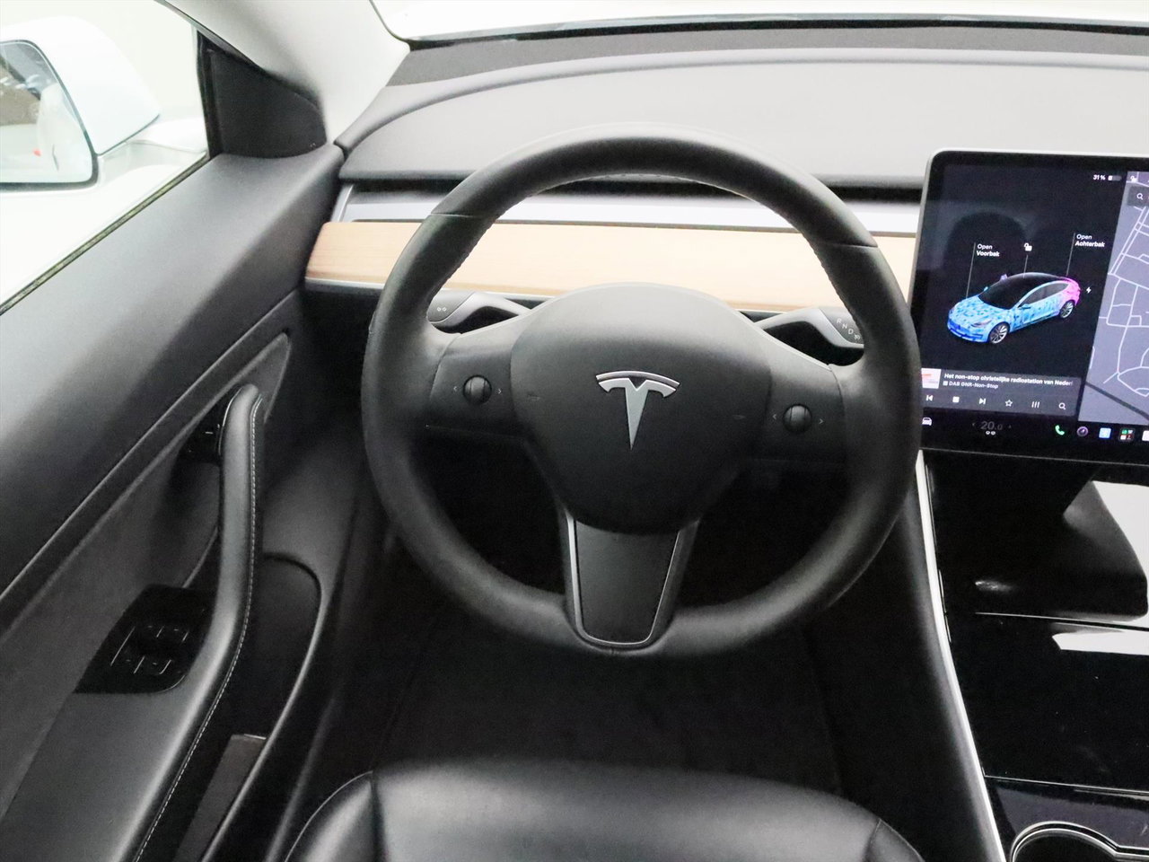 Tesla Model 3 Standard RWD Plus [ AUTOPILOT+60 kWh+PREMIUM AUDIO ] 17