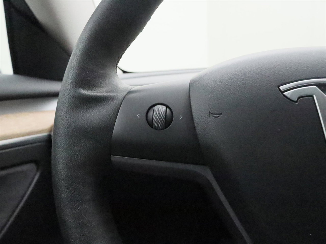 Tesla Model 3 Model 3 Standard RWD Plus FACELIFT 90.6% SoH [ LFP-ACCU+WARMTEPOMP+AUTOPILOT+60 kWh+PREMIUM ] 22