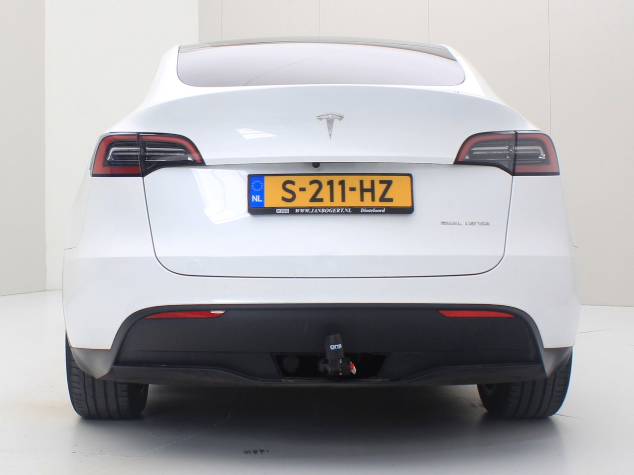 Tesla Model Y Long Range AWD 75kWh 351pk 94.2% SoH AMD RYZEN [ TREKHAAK+AUTOPILOT+19 INCH+PREMIUM AUDIO ] 7