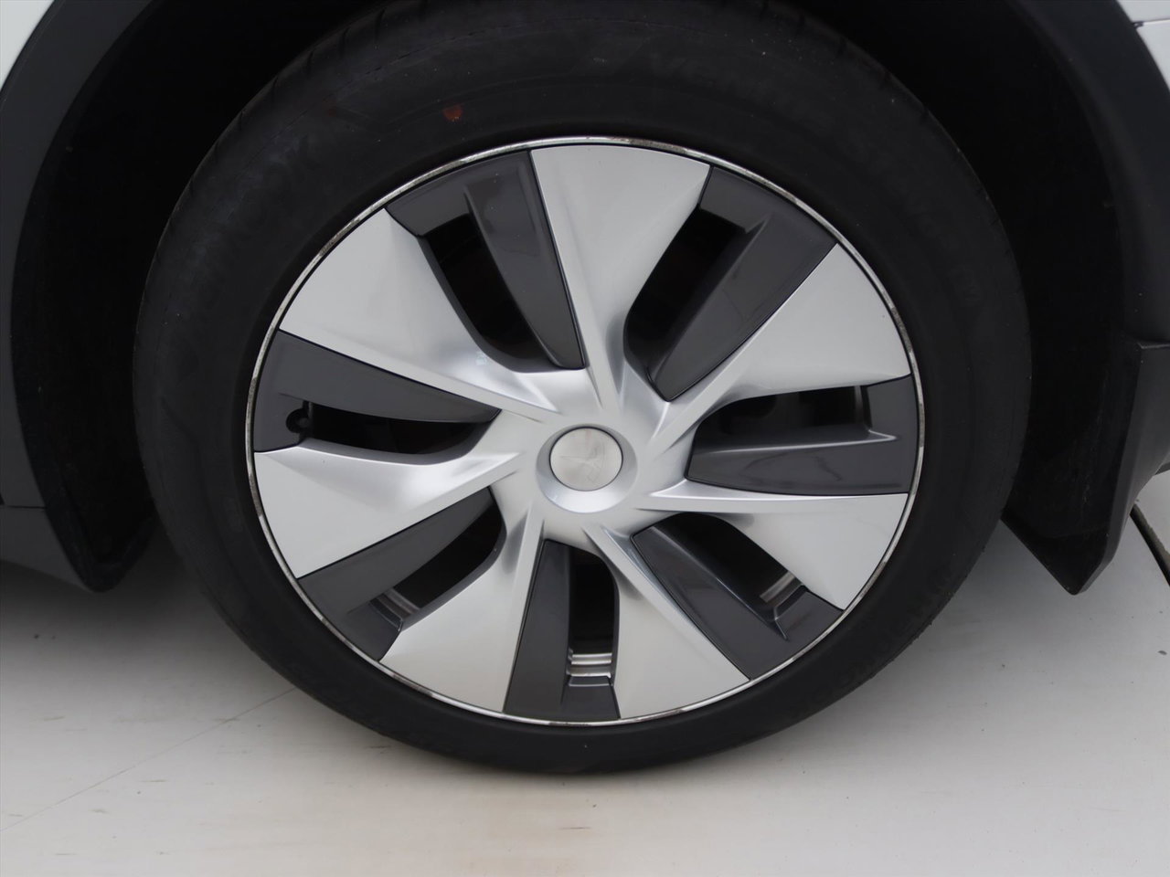 Tesla Model Y Long Range AWD 351pk 91.8% SoH [ AMD RYZEN+AUTOPILOT+19 INCH+PREMIUM AUDIO ] 16