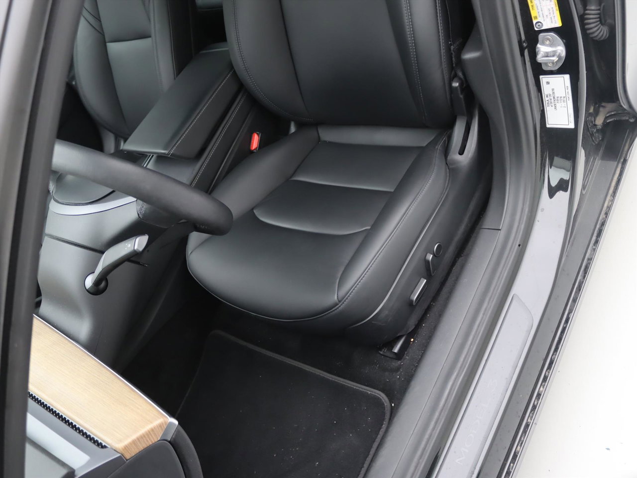 Tesla Model 3 Standard RWD Plus 90.3% SoH FACELIFT [ AUTOPILOT+LFP+WARMTEPOMP+60kWh ] 17