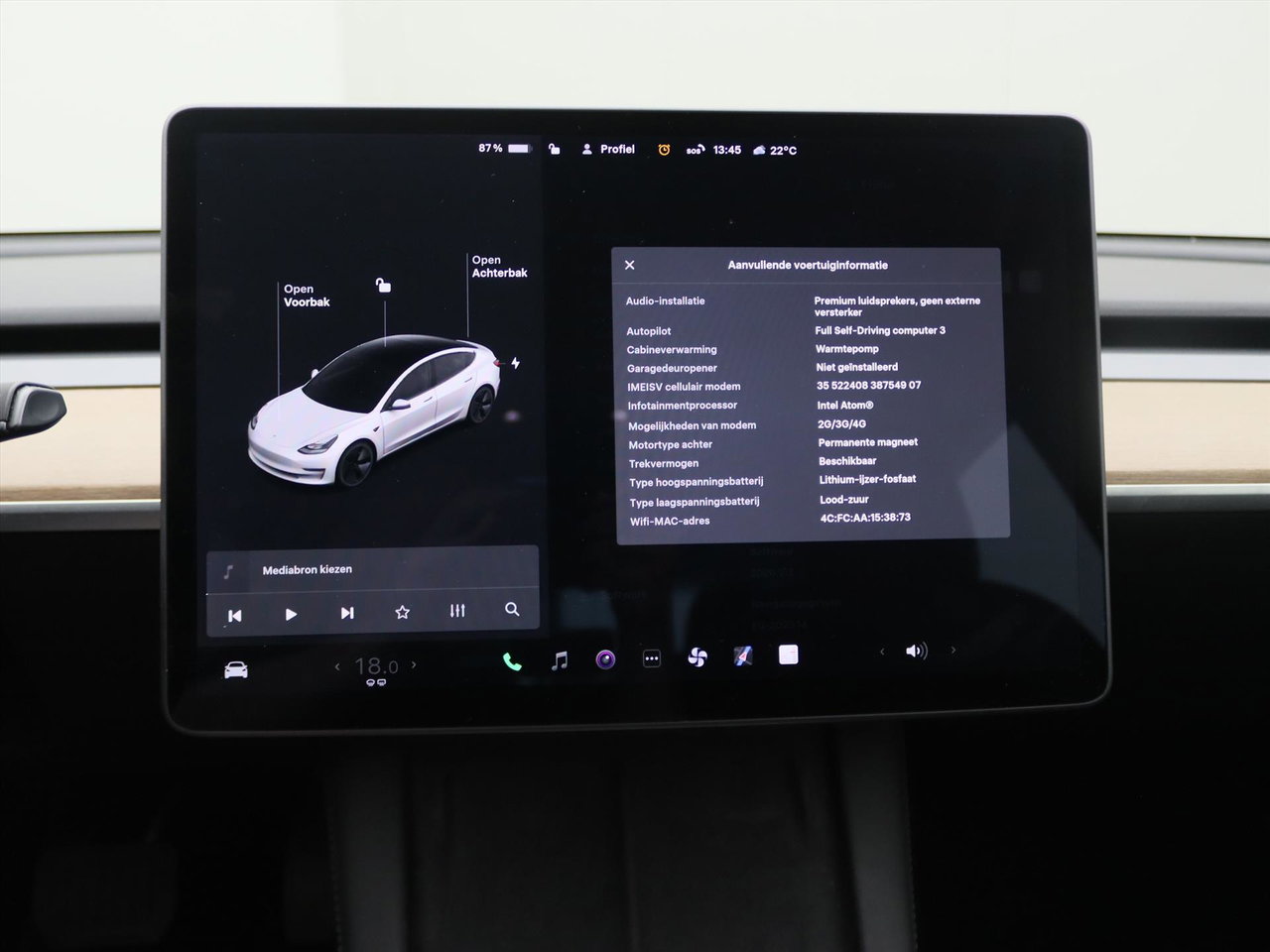Tesla Model 3 Standard RWD Plus 90.2% SoH FACELIFT [ TREKHAAK+LFP-ACCU+WARMTEPOMP+AUTOPILOT+60 kWh ] 24
