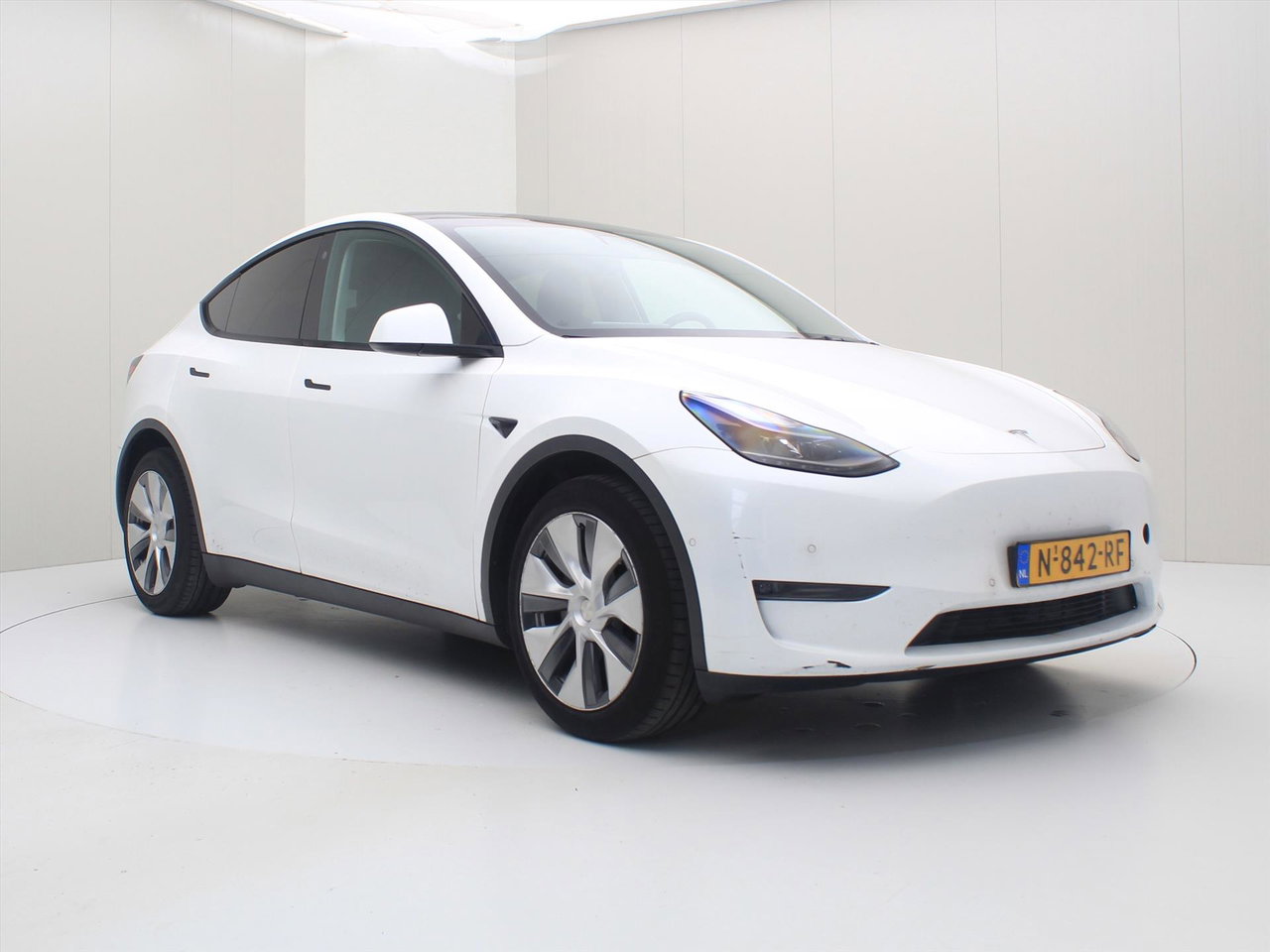 Tesla Model Y Long Range 351pk AWD 89% SoH [ AUTOPILOT+19 INCH+PREMIUM AUDIO ] 5