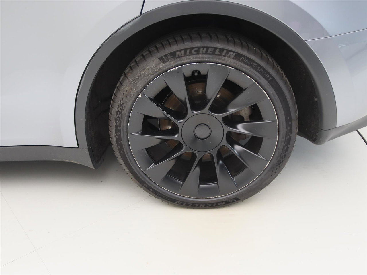 Tesla Model Y Long Range AWD 351PK 91,5% SoH [ QUICKSILVER+TREKHAAK+PREMIUM AUDIO+WARMTEPOMP+20 INCH ] 22