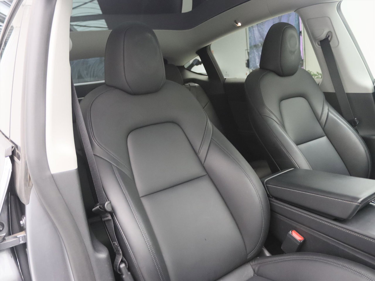 Tesla Model Y Long Range AWD 351PK 91,5% SoH [ QUICKSILVER+TREKHAAK+PREMIUM AUDIO+WARMTEPOMP+20 INCH ] 20