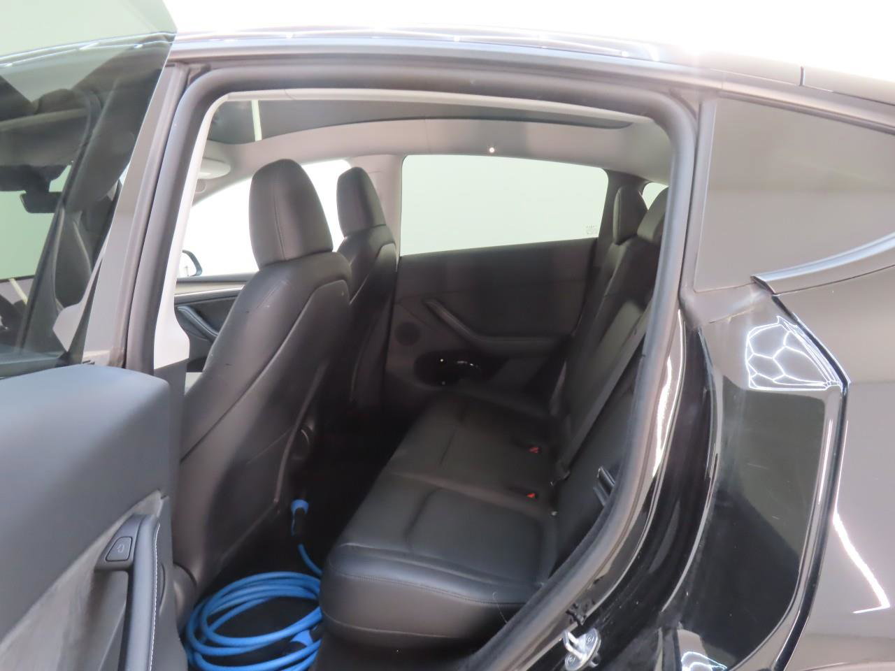 Tesla Model Y Standard RWD Plus 351pk [ HW4+LFP ACCU+AUTOPILOT+19 INCH+PREMIUM AUDIO ] 12