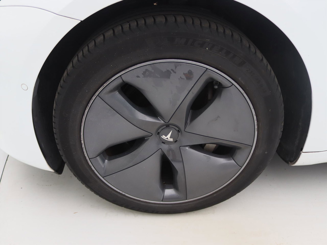 Tesla Model 3 Standard RWD Plus 89.6% SoH [ LFP ACCU+AUTOPILOT+60 kWh+PREMIUM AUDIO ] 11