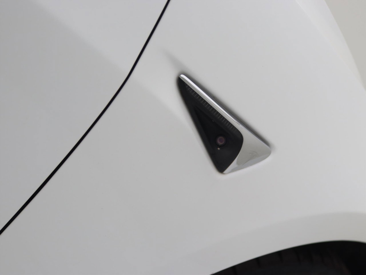 Tesla Model 3 Standard RWD Plus 89,3% SoH [ LFP-ACCU+AUTOPILOT+60 kWh+PREMIUM AUDIO ] 25