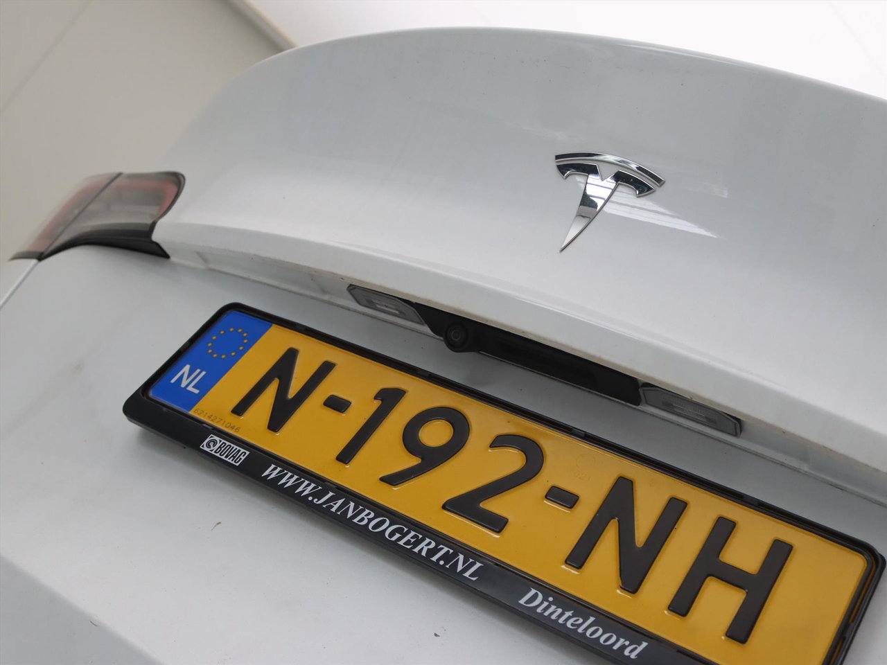 Tesla Model Y Long Range AWD 75kWh 351pk 92.8% SoH [ AMD RYZEN+AUTOPILOT+19 INCH+PREMIUM AUDIO ] 24