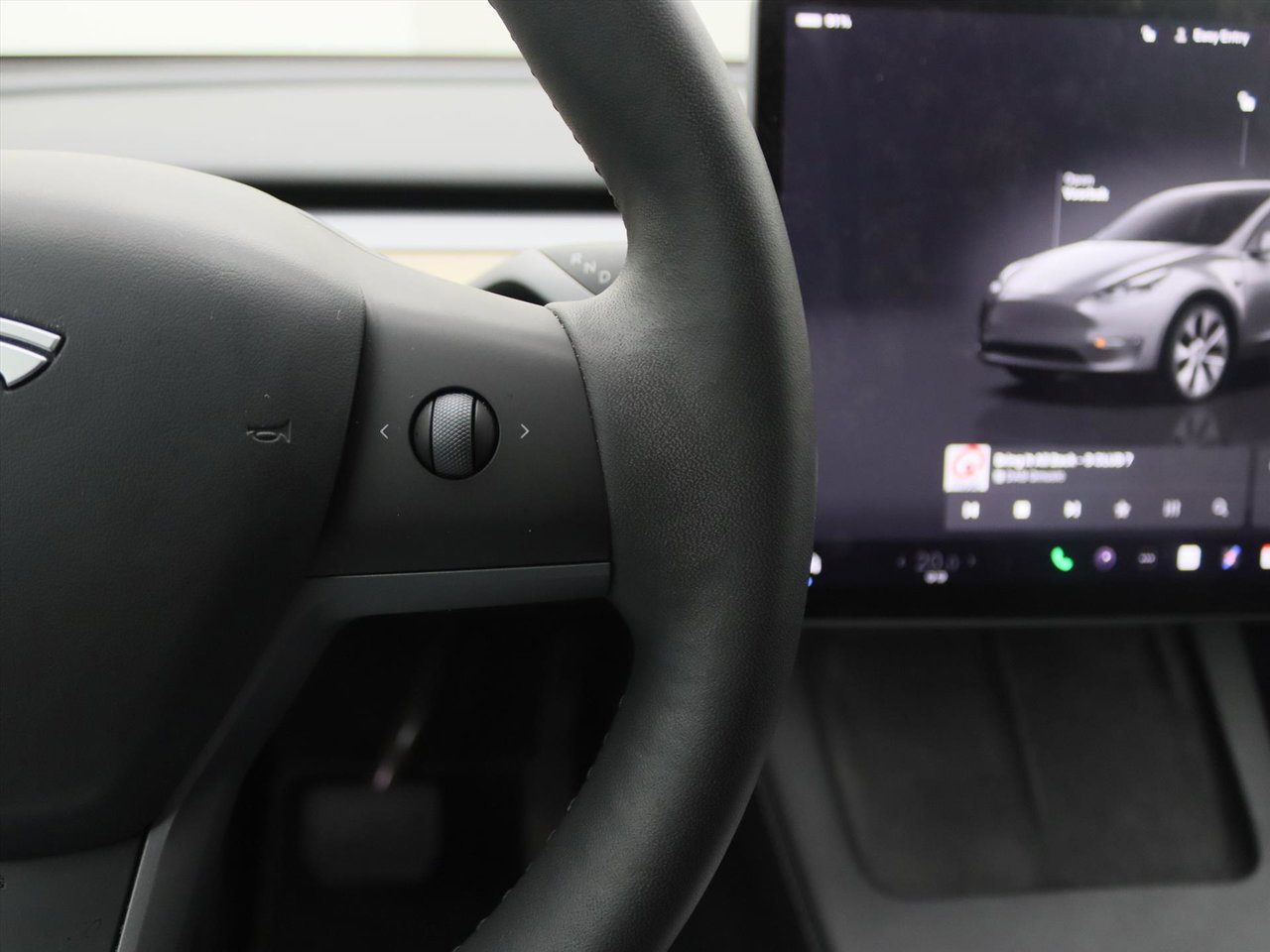 Tesla Model Y Standard RWD Plus 92.4% SoH [ TREKHAAK+LFP ACCU+AUTOPILOT+19 INCH+PREMIUM AUDIO ] 23