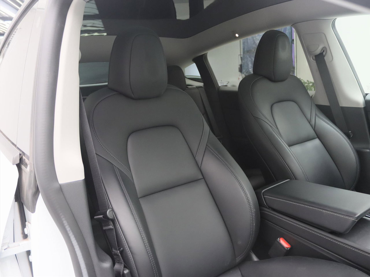 Tesla Model Y Standard RWD Plus 351pk 92.7% SoH [ TREKHAAK+LFP ACCU+AUTOPILOT+20 INCH+PREMIUM AUDIO ] 14