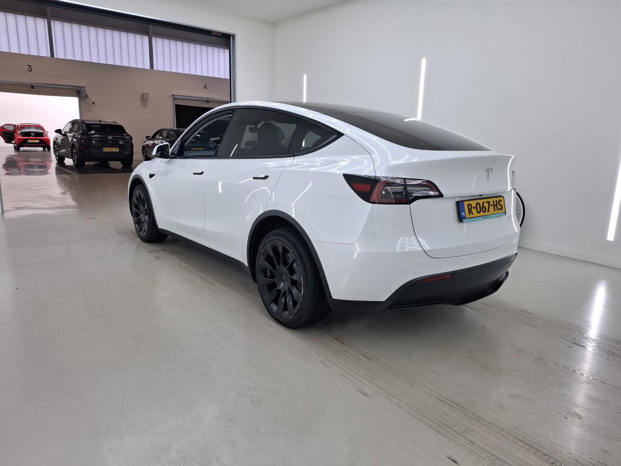 Tesla Model Y Long Range AWD 75kWh 351pk 92.1% [ AMD RYZEN+AUTOPILOT+20 INCH+PREMIUM AUDIO ] 7