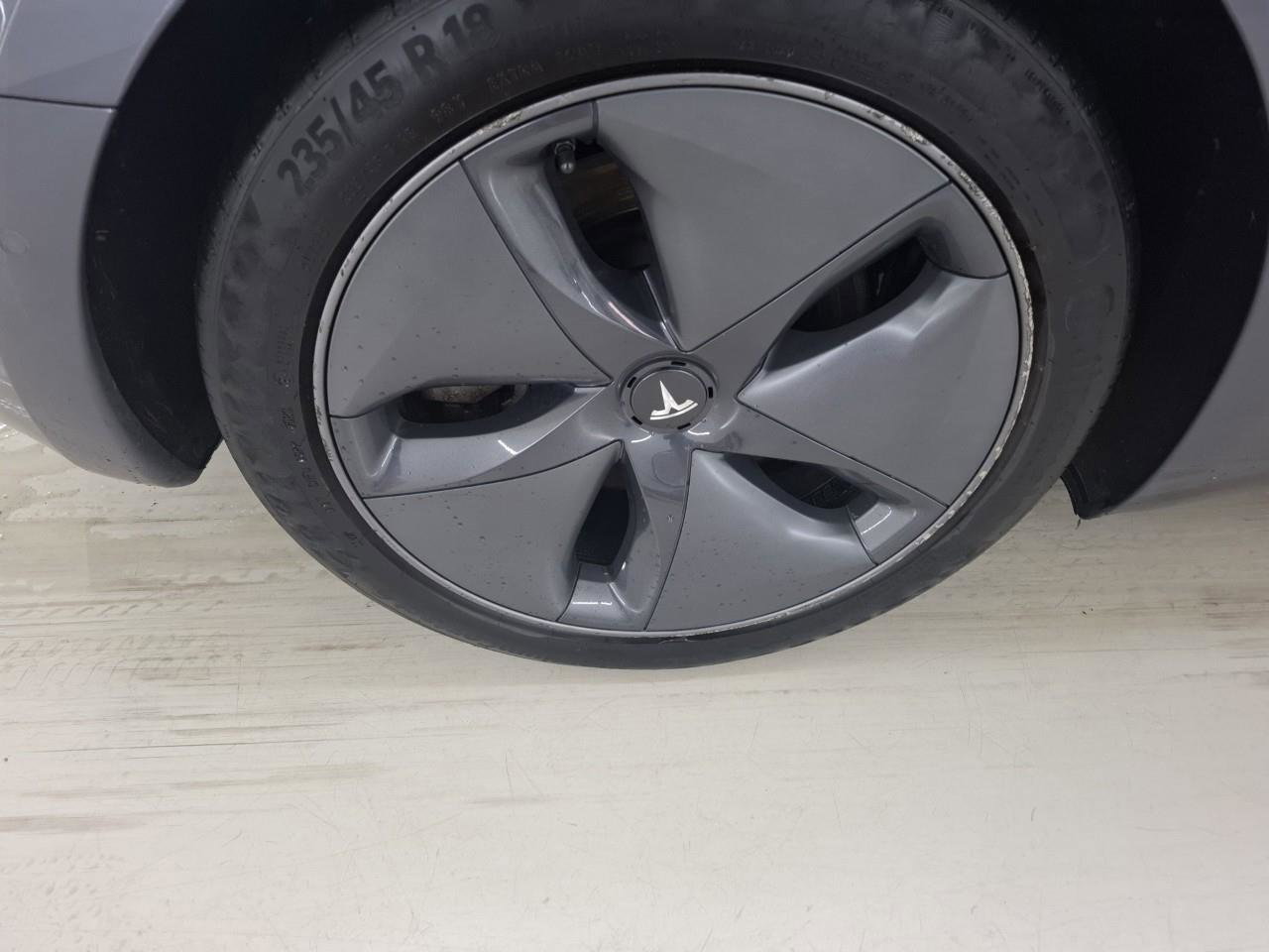 Tesla Model 3 Standard RWD Plus 89.5% SoH [ TREKHAAK+LFP ACCU+AUTOPILOT+60 kWh+PREMIUM AUDIO ] 13