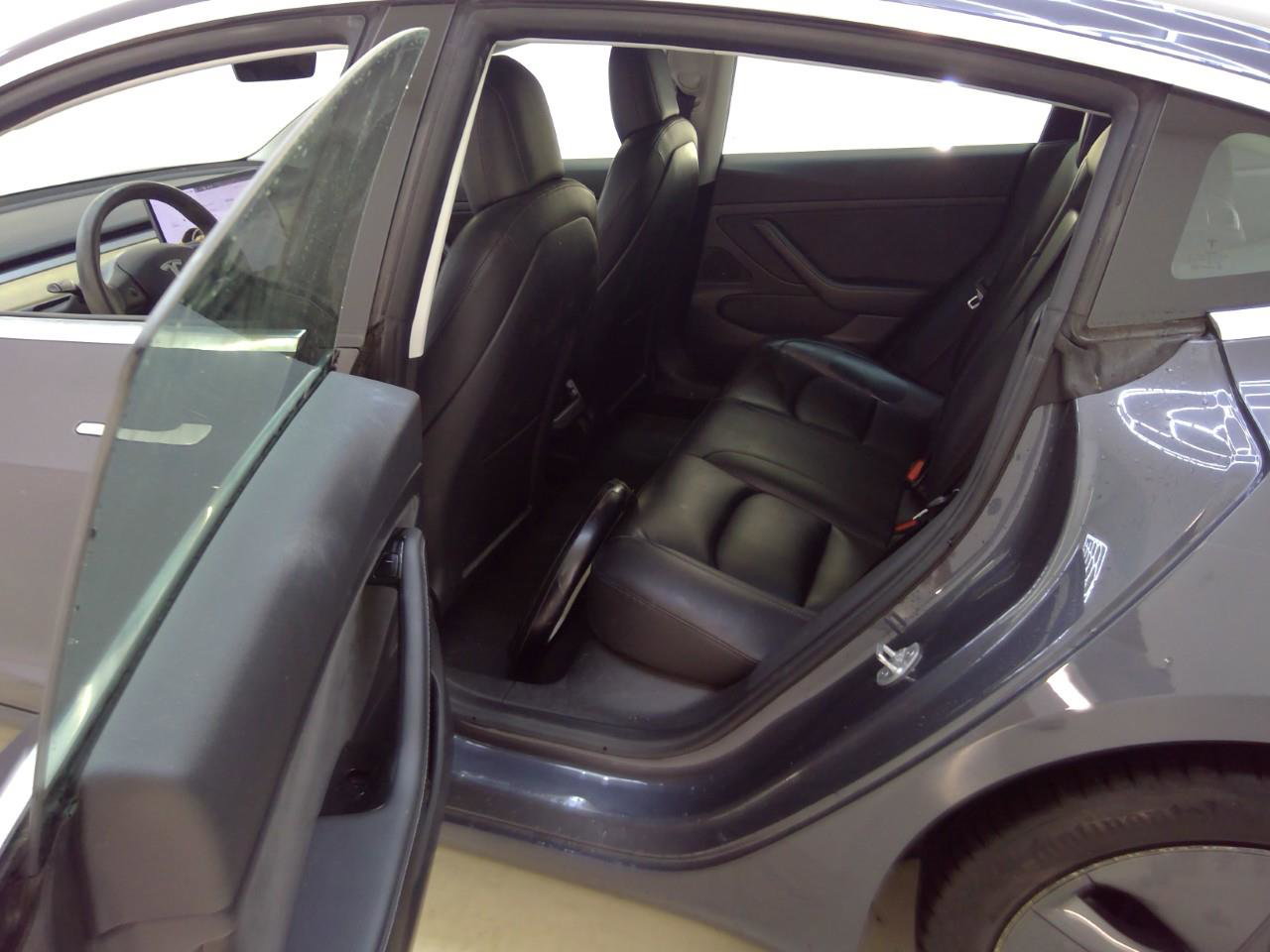 Tesla Model 3 Standard RWD Plus 89.6% SoH [ LFP ACCU+AUTOPILOT+60 kWh+PREMIUM AUDIO ] 9