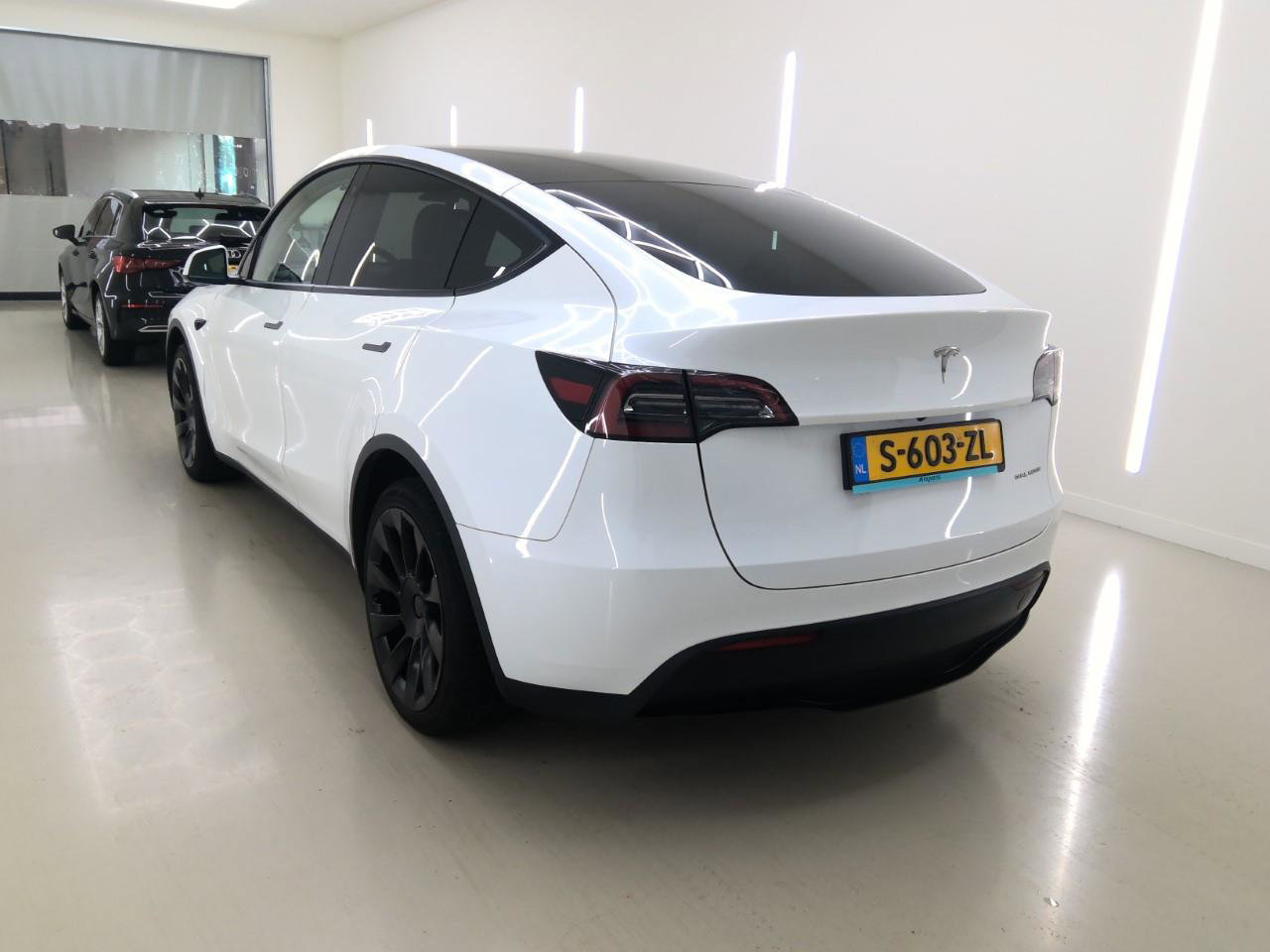 Tesla Model Y Long Range AWD 75kWh 351pk 94.8% SoH [ AMD RYZEN+AUTOPILOT+20 INCH+PREMIUM AUDIO ] 7