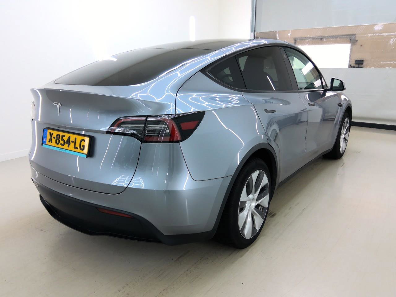 Tesla Model Y Standard RWD Plus 351pk 92.5% SoH [ AMD RYZEN+LFP ACCU+AUTOPILOT+19 INCH+PREMIUM AUDIO ] 2