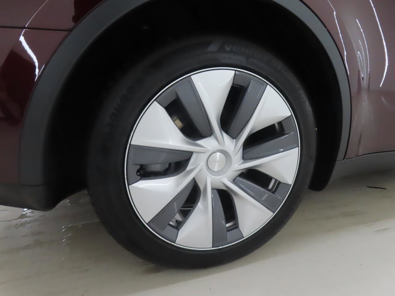 Tesla Model Y Long Range 345pk AWD 97% SoH [ CHERRY+WIT LEDER+AMD RYZEN+PREMIUM AUDIO ] 12