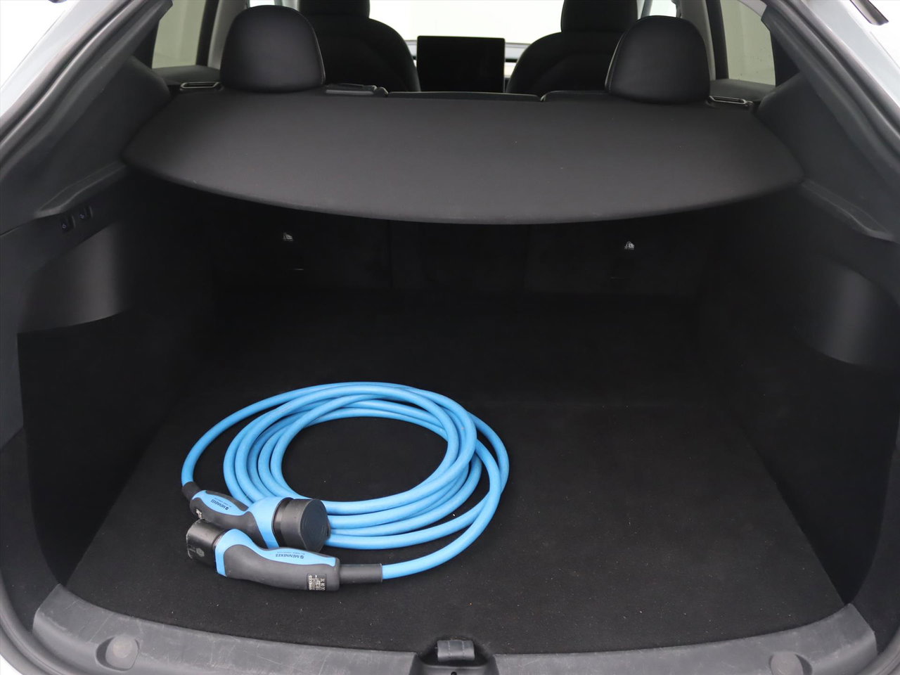 Tesla Model Y Long Range AWD 75kWh 351pk [ AMD RYZEN+AUTOPILOT+19 INCH+PREMIUM AUDIO ] 9