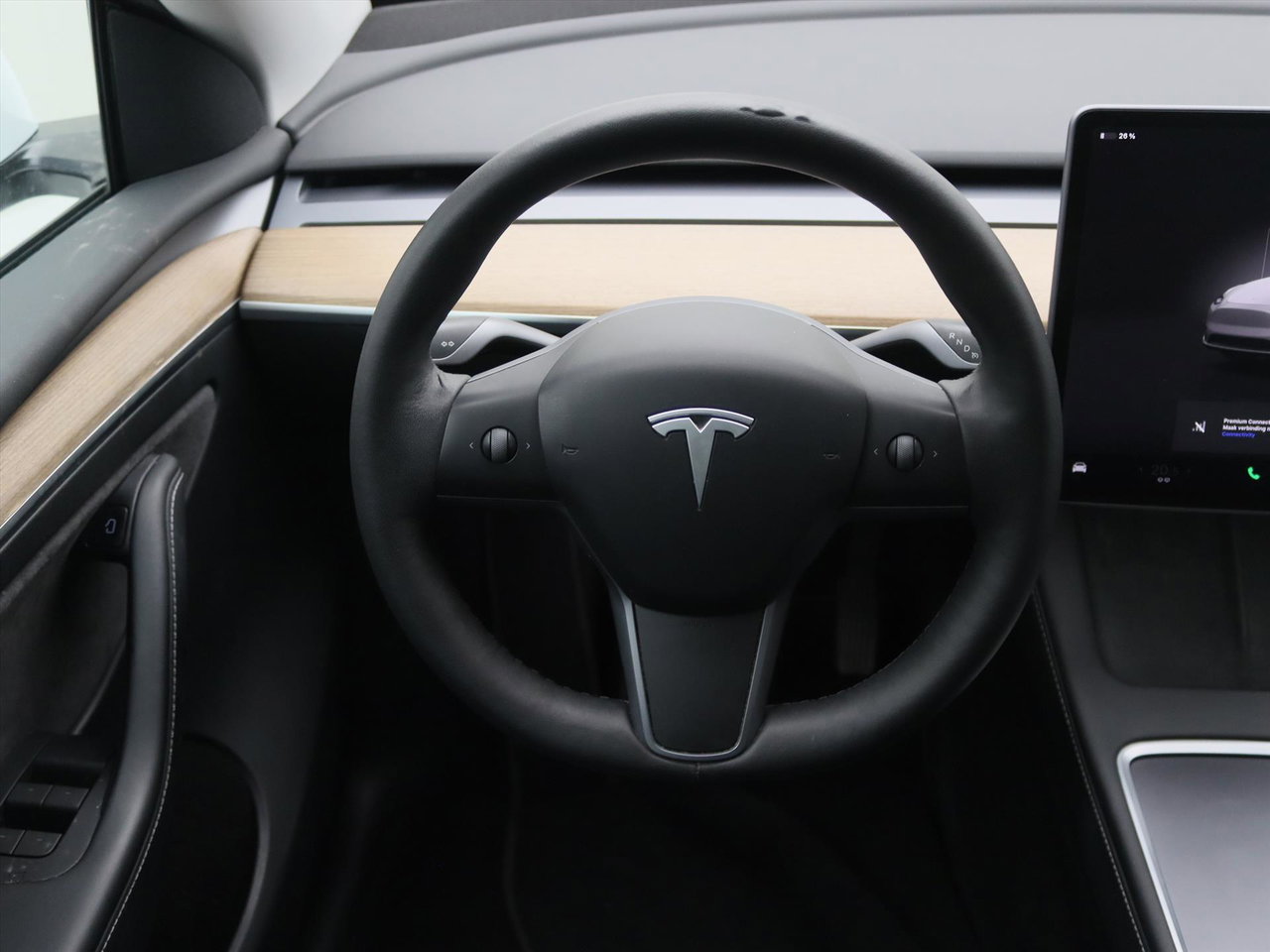 Tesla Model Y Long Range AWD 75kWh 351pk [ AMD RYZEN+AUTOPILOT+19 INCH+PREMIUM AUDIO ] 18