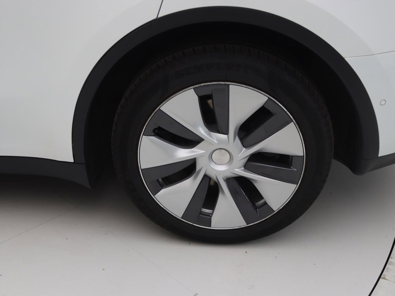 Tesla Model Y Long Range AWD 75kWh 351pk [ AMD RYZEN+AUTOPILOT+19 INCH+PREMIUM AUDIO ] 22