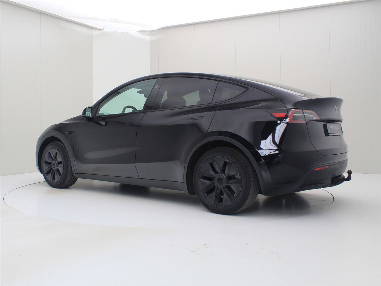 Tesla Model Y Long Range 295pk Long Range RDW [ HW4+FSD SUPERVISED €99,-+CAMERA+LEDER+CLIMAAT+TREKHAAK ] 3