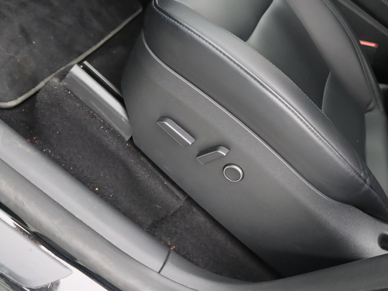 Tesla Model Y Long Range 295pk Long Range RDW [ HW4+FSD SUPERVISED €99,-+CAMERA+LEDER+CLIMAAT+TREKHAAK ] 25
