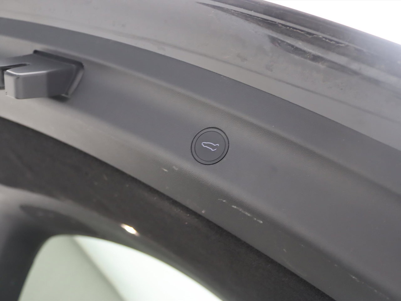 Tesla Model Y Long Range AWD 75kWh 351pk 92,7% SoH [ TREKHAAK+AMD RYZEN+ENHANCED AUTOPILOT+19 INCH+PREMIUM AUDIO ] 9