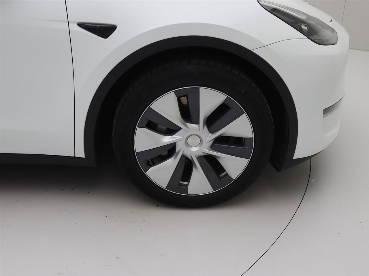 Tesla Model Y Long Range AWD 75kWh 351pk 94,5% SoH [ TREKHAAK+AMD RYZEN+AUTOPILOT+19 INCH+PREMIUM AUDIO ] 13