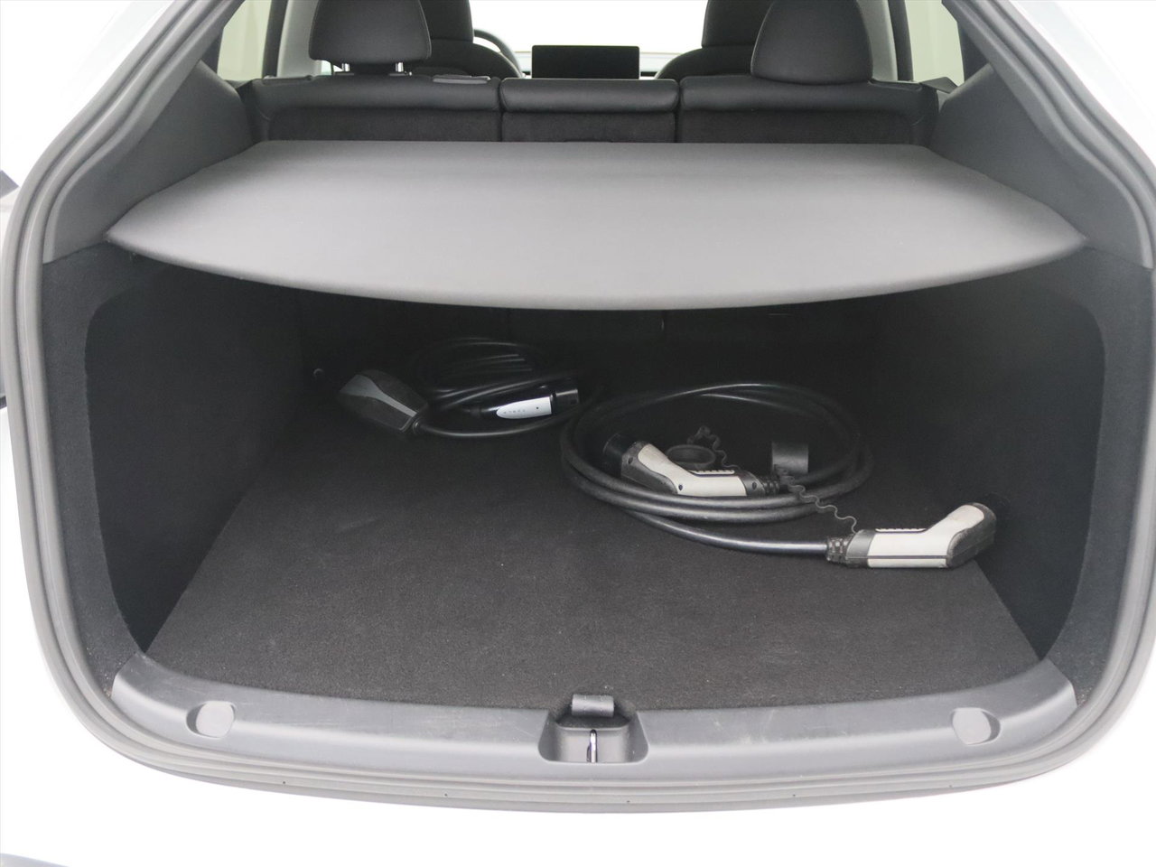 Tesla Model Y Long Range AWD 75kWh 351pk 94,5% SoH [ TREKHAAK+AMD RYZEN+AUTOPILOT+19 INCH+PREMIUM AUDIO ] 10