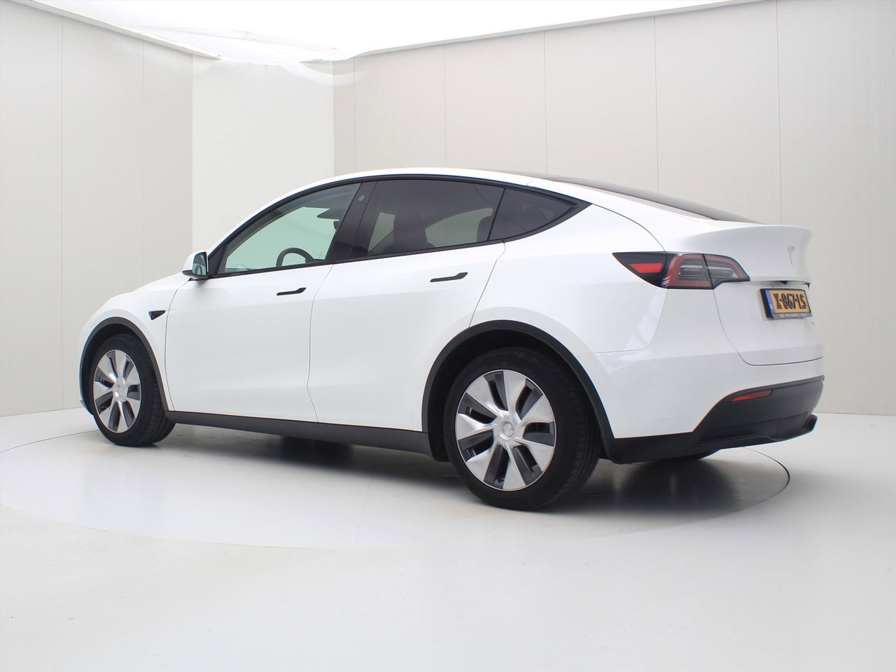 Tesla Model Y Long Range AWD 75kWh 351pk 94,5% SoH [ TREKHAAK+AMD RYZEN+AUTOPILOT+19 INCH+PREMIUM AUDIO ] 4
