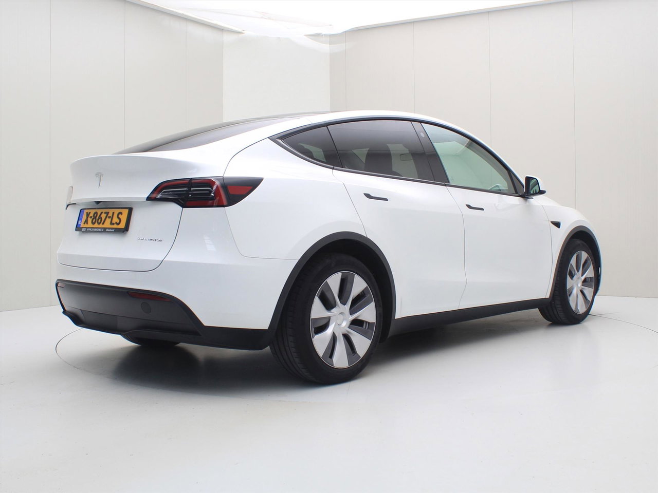 Tesla Model Y Long Range AWD 75kWh 351pk 94,5% SoH [ TREKHAAK+AMD RYZEN+AUTOPILOT+19 INCH+PREMIUM AUDIO ] 3