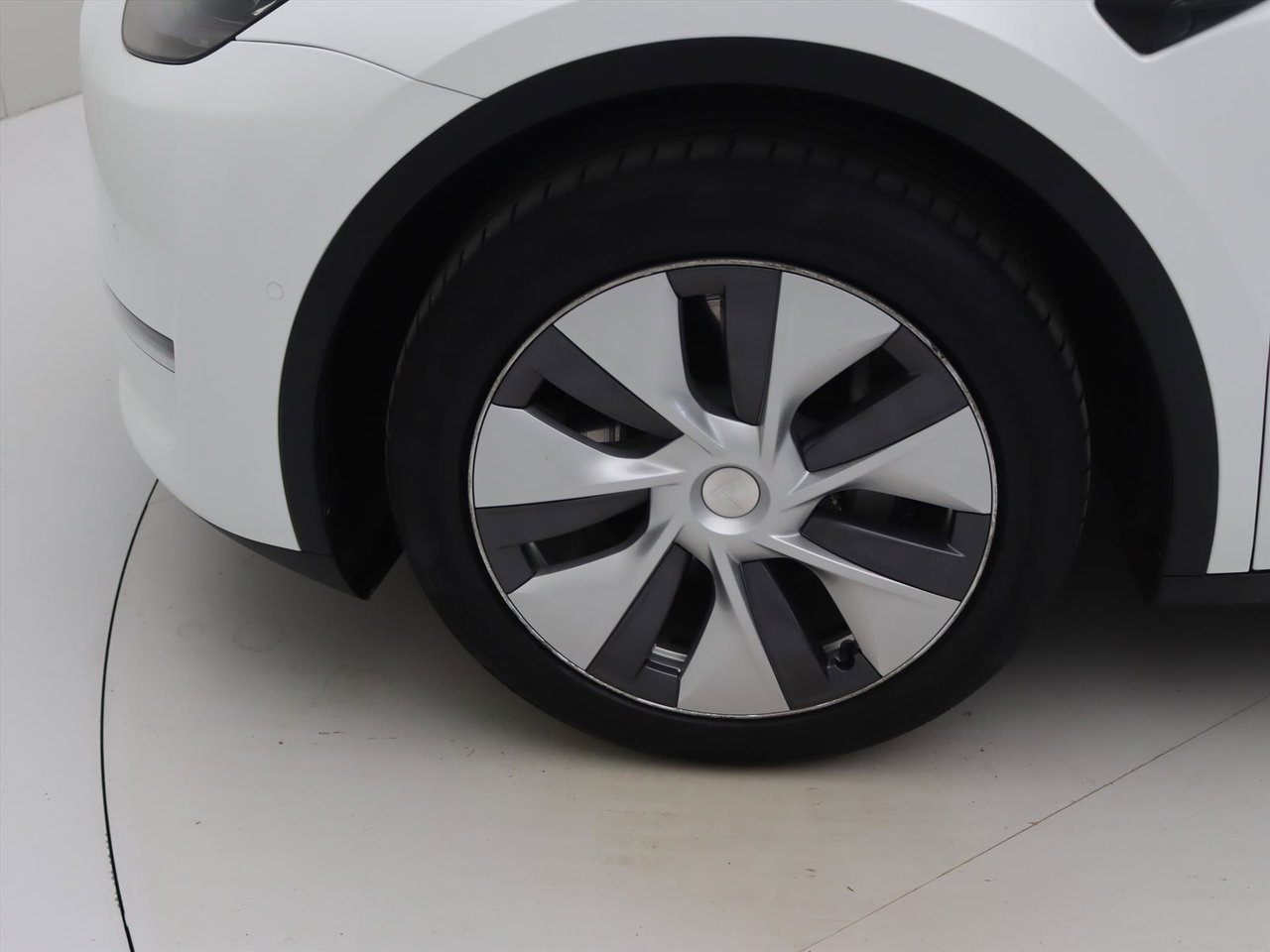 Tesla Model Y Long Range AWD 75kWh 351pk 93,5% SoH [ TREKHAAK+AMD RYZEN+AUTOPILOT+19 INCH+PREMIUM AUDIO ] 23