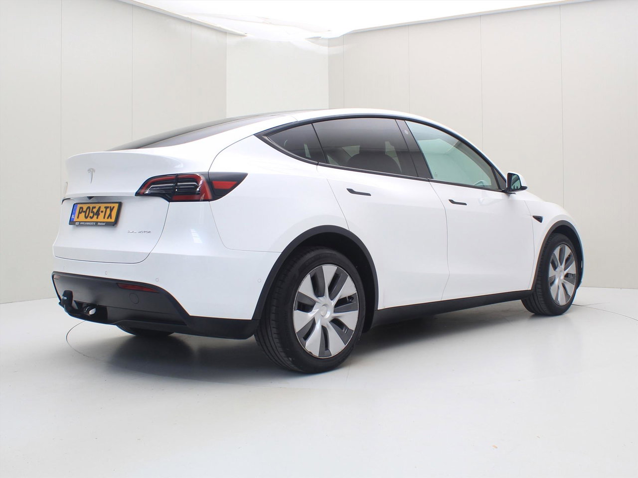 Tesla Model Y Long Range AWD 75kWh 351pk 93,5% SoH [ TREKHAAK+AMD RYZEN+AUTOPILOT+19 INCH+PREMIUM AUDIO ] 3