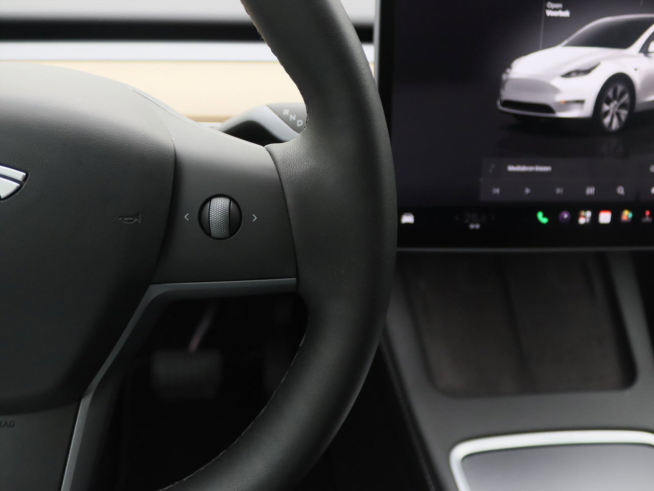 Tesla Model Y Long Range AWD 75kWh 351pk 93,5% SoH [ TREKHAAK+AMD RYZEN+AUTOPILOT+19 INCH+PREMIUM AUDIO ] 30
