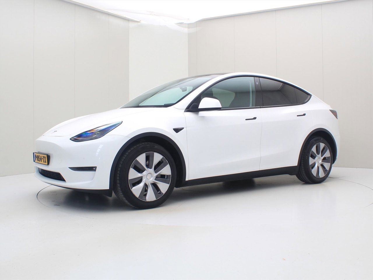 Tesla Model Y Long Range AWD 75kWh 351pk 93,5% SoH [ TREKHAAK+AMD RYZEN+AUTOPILOT+19 INCH+PREMIUM AUDIO ] 8