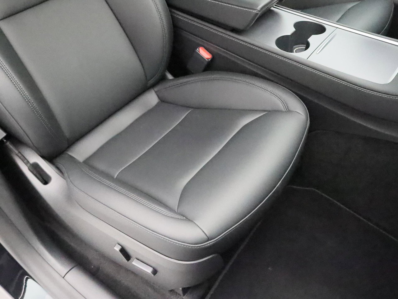 Tesla Model Y Long Range AWD 351pk 95.5% SoH [ TREKHAAK+AMD RYZEN+ENHANCED AUTOPILOT+19 INCH ] 13